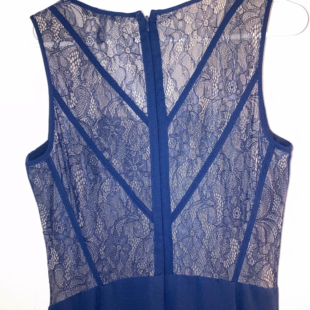 BCBG event dress size 8 - Picture 4 of 5